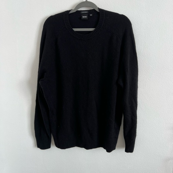 CP Shades Velvet Top in Black, size small - Picture 6 of 6